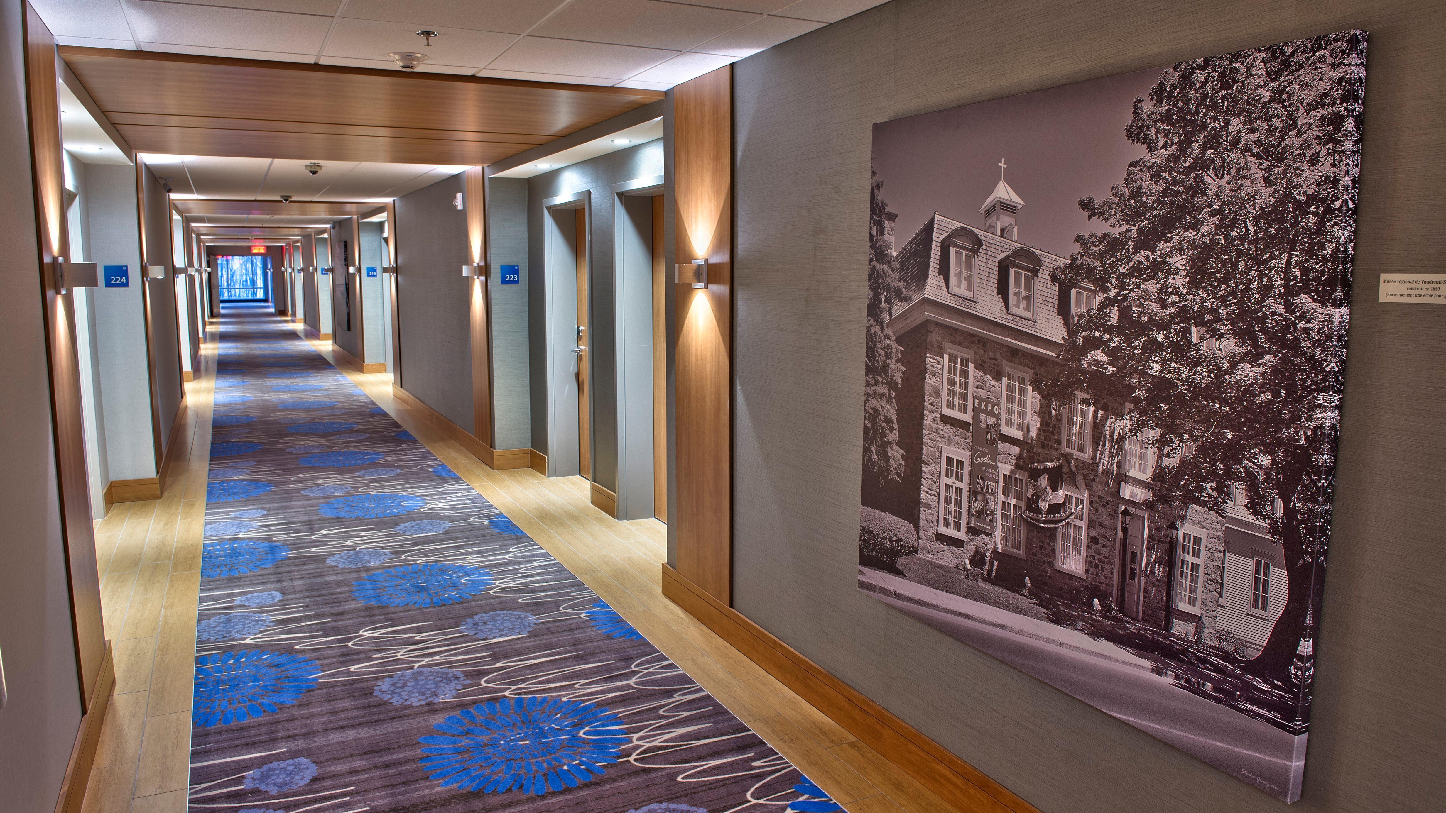 Holiday Inn Express & Suites Vaudreuil-Dorion By Ihg Exterior foto